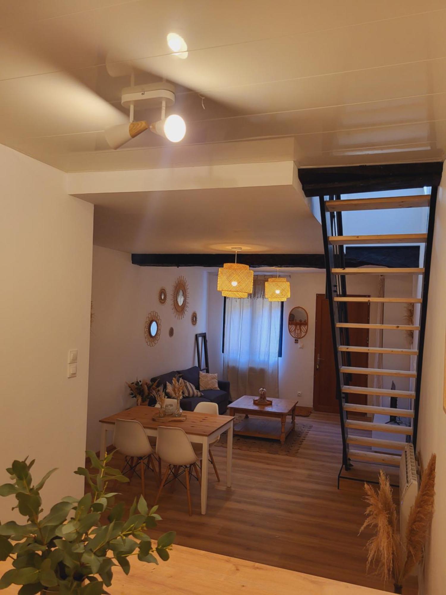 Maison De Village A La Decoration Boheme Jusqu'A 6 Personnes Viviers-lès-Montagnes エクステリア 写真